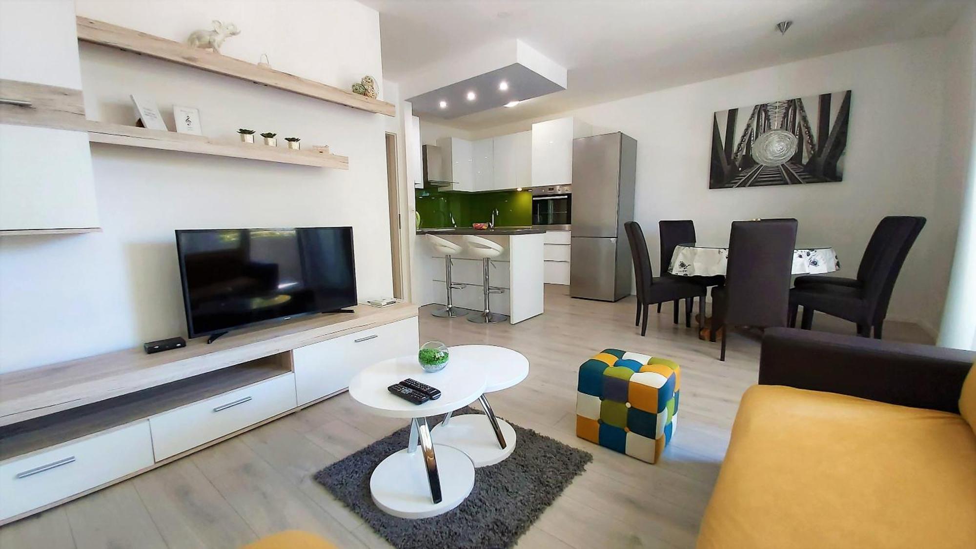 Apartment Punta Omiš Buitenkant foto