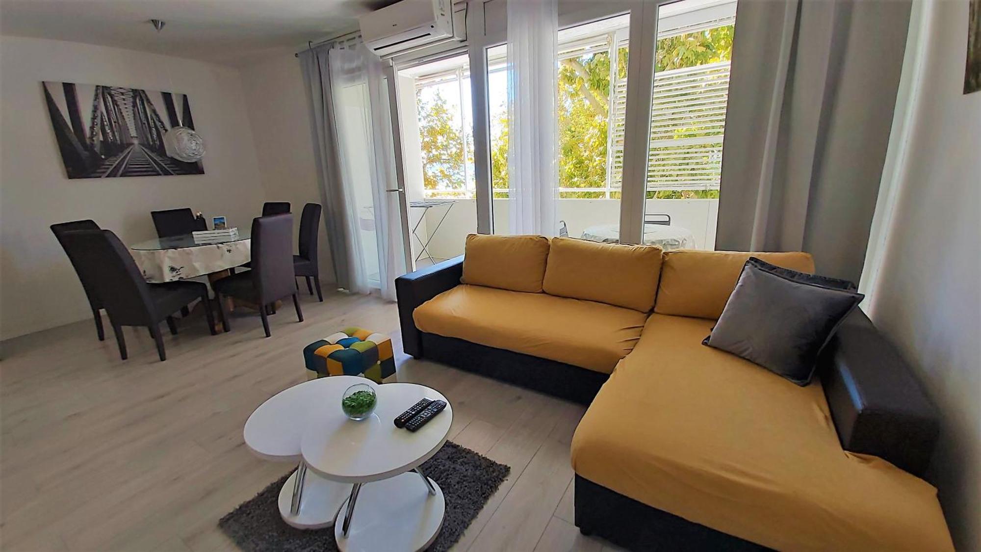 Apartment Punta Omiš Buitenkant foto