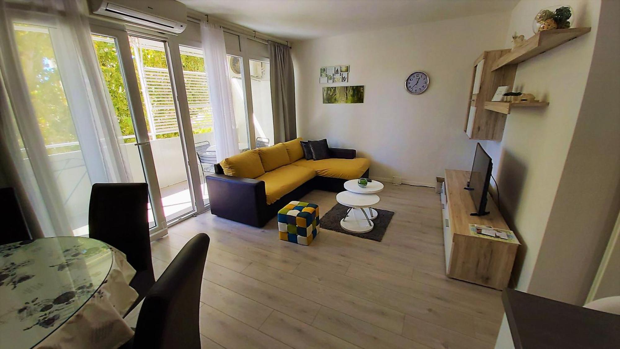 Apartment Punta Omiš Buitenkant foto