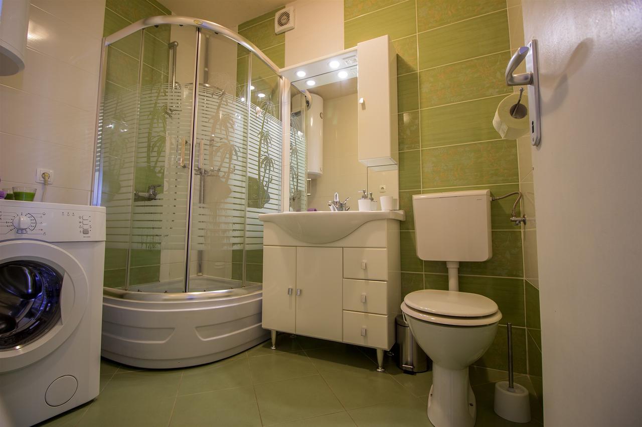 Apartment Punta Omiš Buitenkant foto